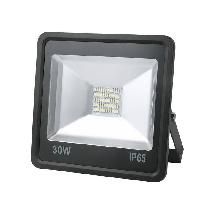 Proiector industrial IP65 LED 30W/ora, 3300lm - 50 000 ore, 6000K lumina rece, LED Market®, Corp Negru, clasa energetica F