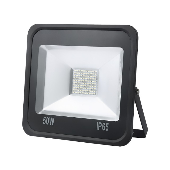 Proiector industrial IP65 LED 50W/ora, 5500lm - 50 000 ore, 6000K lumina rece, LED Market®, Corp Negru, clasa energetica F