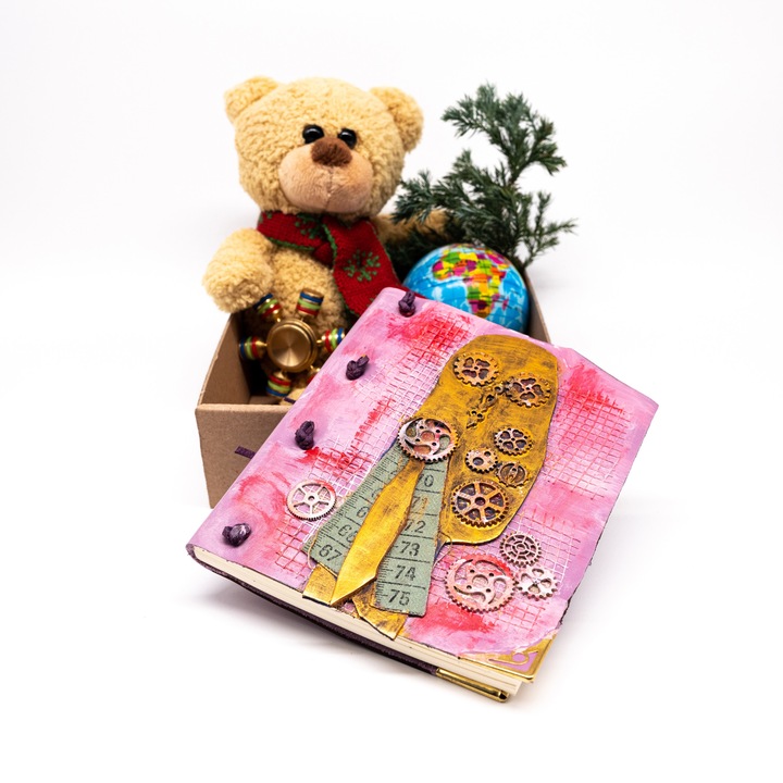 Pachet cadou Craciun -Steampunk, agenda colectia Steampunk, rosu, minge, Spinner si ursulet