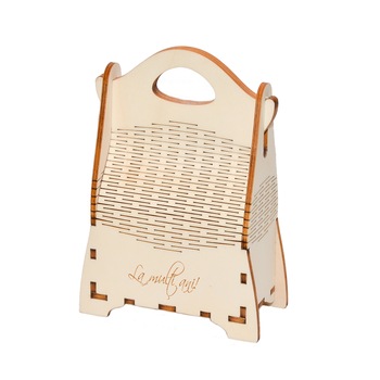 Punga cadou personalizata, din lemn, ambalaj de lux, handmade Punga cadou personalizata, din lemn, ambalaj de lux, handmade