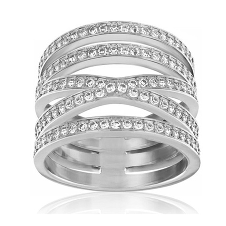 Inel împletit cu cristale de lux