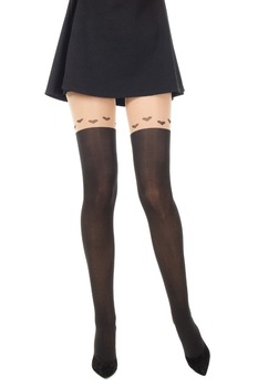 Ciorapi dama culoarea piciorului cu model inimioare, 20 DEN Ciorapi dama culoarea piciorului cu model inimioare, 20 DEN