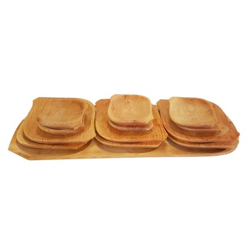 Set Platou Rustic 13 piese din lemn 1 platou , 6 farfurii mari si 6 mici Set Platou Rustic 13 piese din lemn 1 platou , 6 farfurii mari si 6 mici