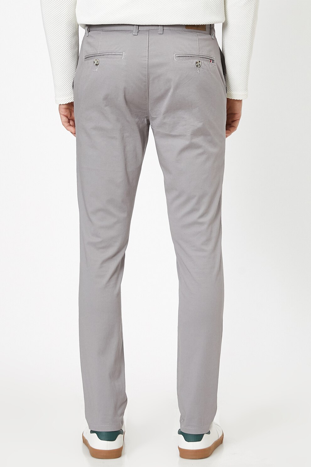 pantaloni chino ce inseamna