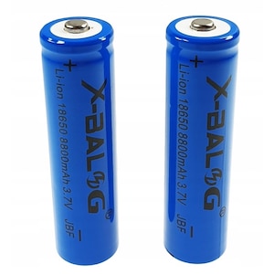 Set 2 Acumulatori 8800 mAH, 3.7V, Li-ion, model 18650 cu incarcator priza cu USB