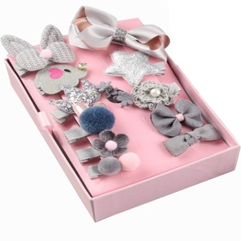 Set de par, copii, 13 agrafe, 4 elastice, cutie cadou, Gri Set de par, copii, 13 agrafe, 4 elastice, cutie cadou, Gri