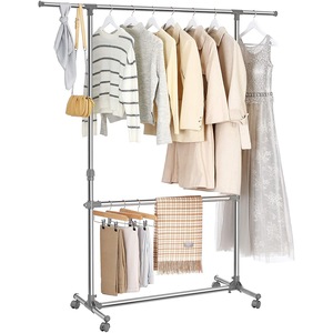 Umerase pentru haine si suporturi