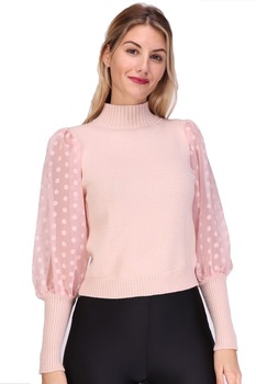 Pulover roz pal cu manecile din voal, marime One Size INTL Pulover roz pal cu manecile din voal, marime One Size INTL