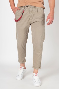 replay pantaloni chino conici 30 maro camel imagen 9_0_
0