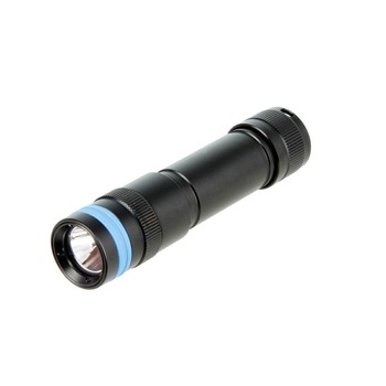 Pachet lanterna pentru scufundari XTAR D20 1000lm, acumulator, incarcator inclus Pachet lanterna pentru scufundari XTAR D20 1000lm, acumulator, incarcator inclus
