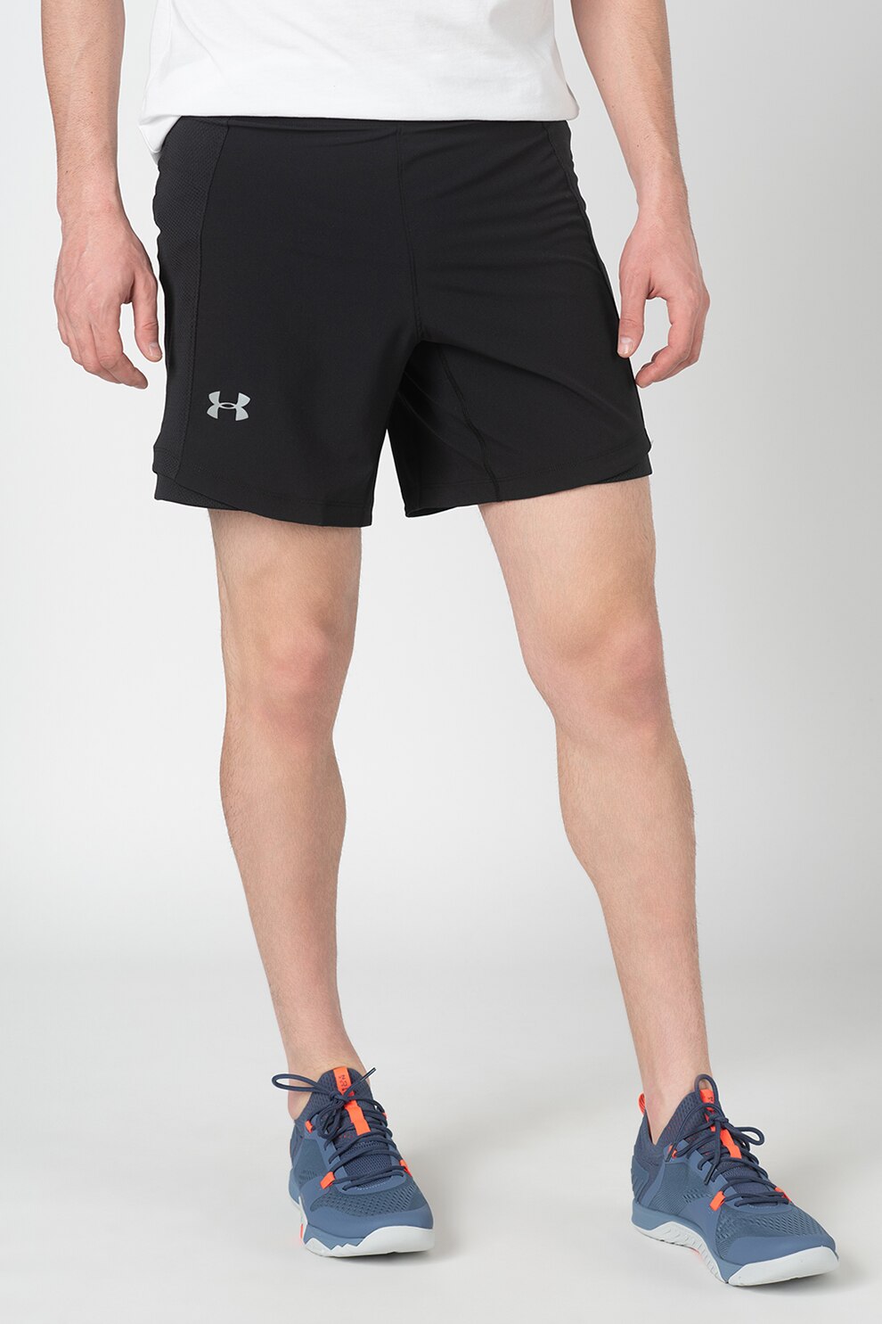 Under Armour, Pantaloni scurti cu model 2in1, pentru alergare Qualifier, Negru