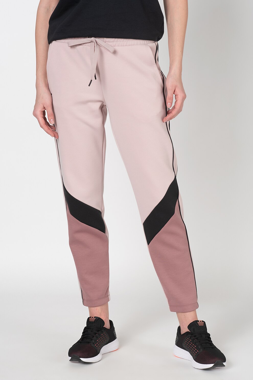Under Armour, Pantaloni sport lejeri pentru antrenament, Roz pal