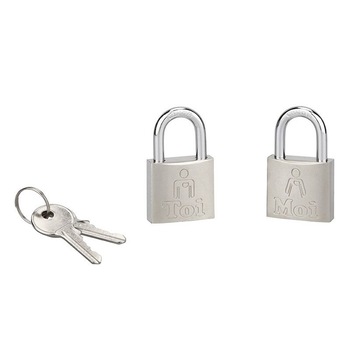 Set 2 lacate cu cheie, LOVE 4 (eu/tu) Set 2 lacate cu cheie, LOVE 4 (eu/tu)