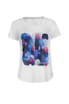Tricou pentru femei New Balance Graphic, Din bumbac, Cu imprimeu floral, Alb / Multicolor, M Tricou pentru femei New Balance Graphic, Din bumbac, Cu imprimeu floral, Alb / Multicolor, M