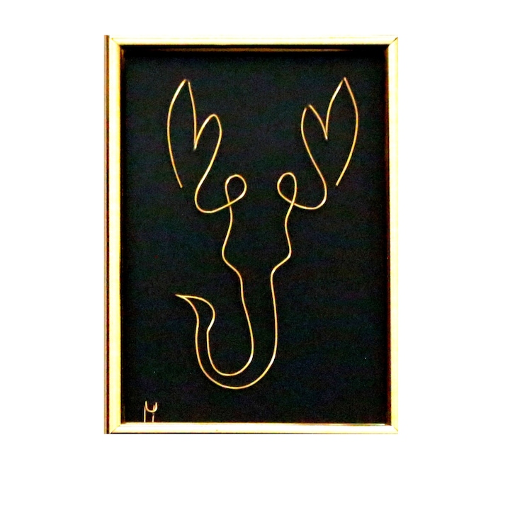 Tablou mini Zodia Scorpion, sculptura in fir continuu de sarma non-tarnish auriu de 1 mm, rama aurie 10x15 cm, fundal negru