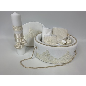 Trusou botez la cufar din catifea si lumanare id: 183 model Ola Baby Trusou botez la cufar din catifea si lumanare id: 183 model Ola Baby