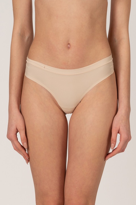 Triumph, Chiloti brazilieni, Piersica, U