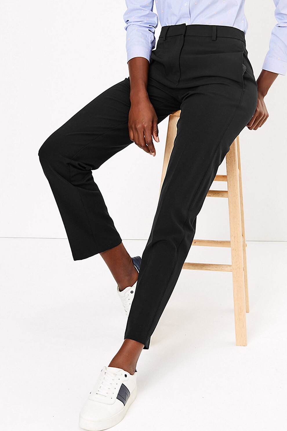 Marks & Spencer, Pantaloni cu croiala dreapta si buzunare laterale, Negru