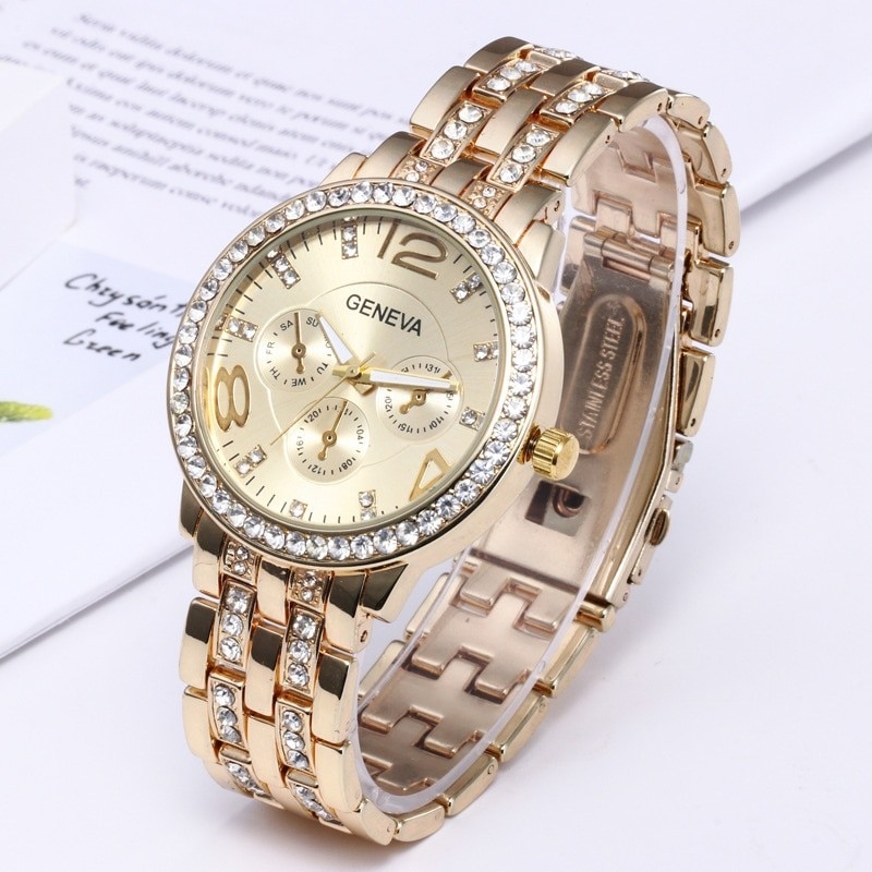 Ceas pentru femei Geneva Rhinestone Gold