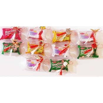 Set 10 martisoare dulci, ciocolata Bucuria, brosa metal Set 10 martisoare dulci, ciocolata Bucuria, brosa metal