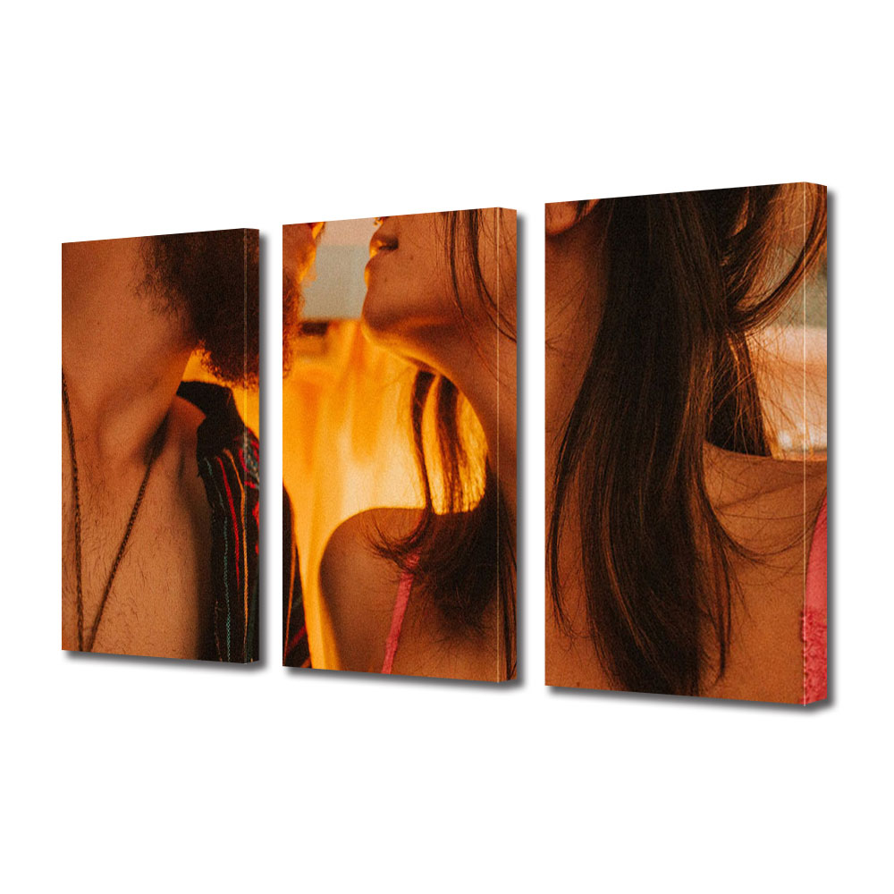 Set Tablouri Multicanvas 3 piese Colectia Ziua Indragostitilor, Dragobete, Valentine's Day, Cuplu in rulota, Decoratiuni Moderne pentru Casa, 3 x 50 x 70 cm