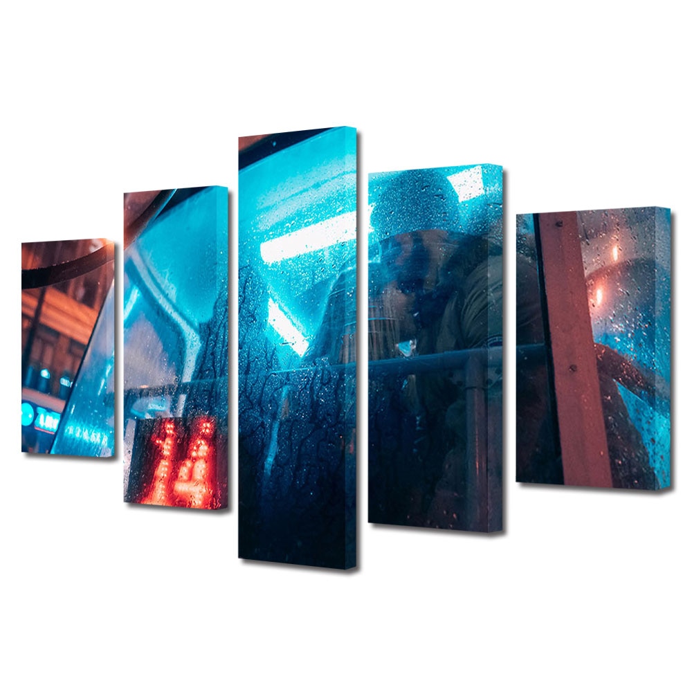 Set Tablouri Multicanvas 5 piese Colectia Ziua Indragostitilor, Dragobete, Valentine's Day, Iubire in transport comun, Decoratiuni Moderne pentru Casa, 120 x 225 cm