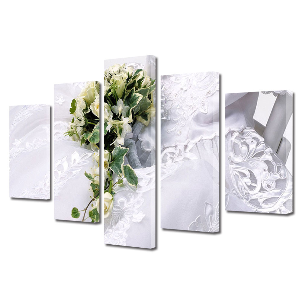 Set Tablouri Multicanvas 5 piese Colectia Ziua Indragostitilor, Dragobete, Valentine's Day, Buchet mireasa pe rochie, Decoratiuni Moderne pentru Casa, 120 x 225 cm