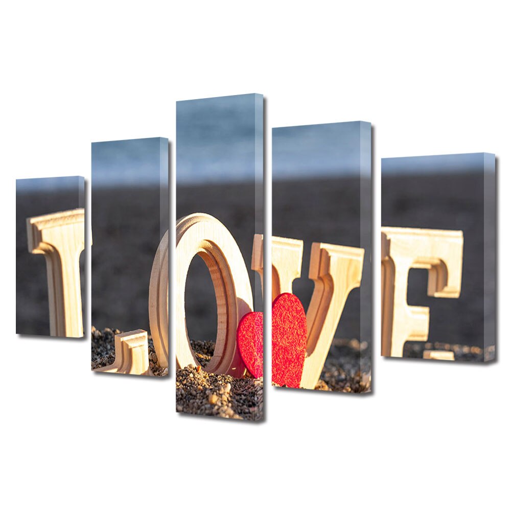 Set Tablouri Multicanvas 5 piese Colectia Ziua Indragostitilor, Dragobete, Valentine's Day, Dragoste pe nisip, Decoratiuni Moderne pentru Casa, 120 x 225 cm