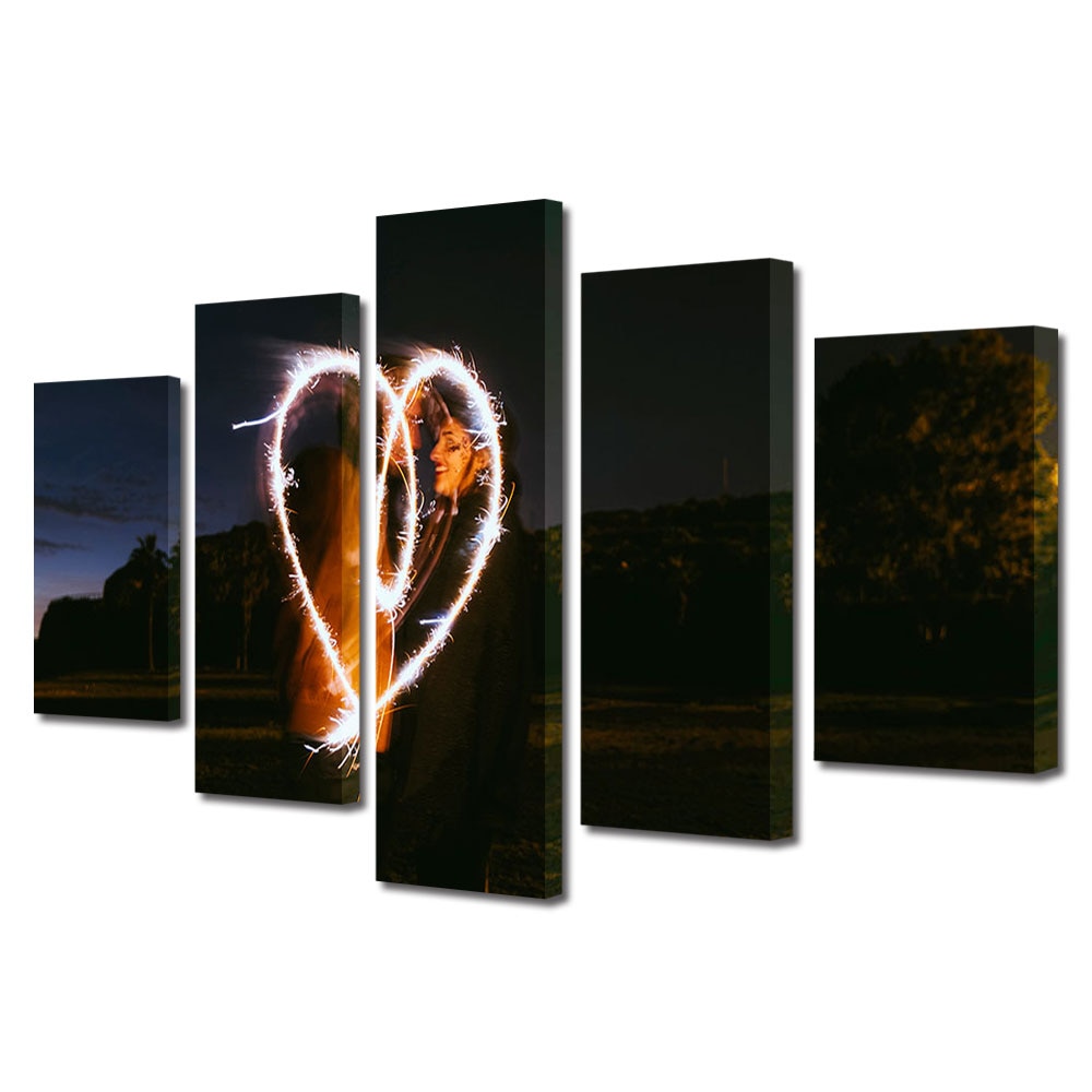 Set Tablouri Multicanvas 5 piese Colectia Ziua Indragostitilor, Dragobete, Valentine's Day, Inima luminoasa, Decoratiuni Moderne pentru Casa, 120 x 225 cm