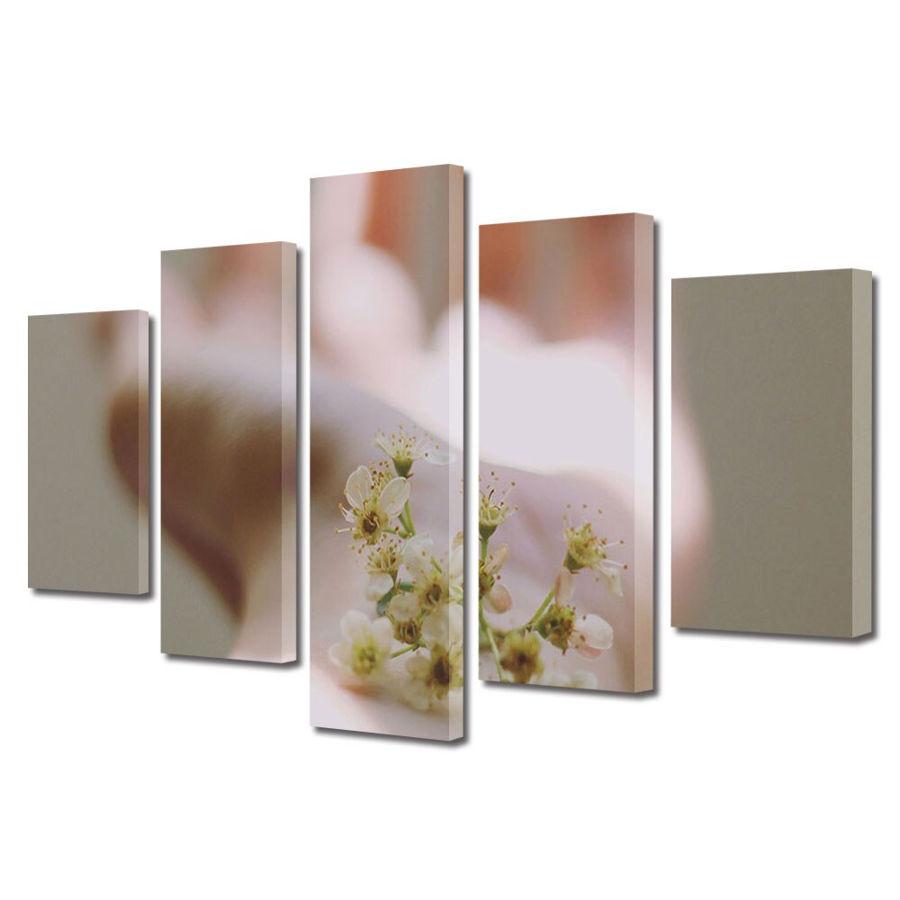 Set Tablouri Multicanvas 5 piese Colectia Ziua Indragostitilor, Dragobete, Valentine's Day, Flori pe mana, Decoratiuni Moderne pentru Casa, 120 x 225 cm
