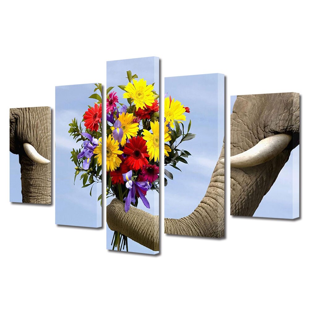 Set Tablouri Multicanvas 5 piese Colectia Ziua Indragostitilor, Dragobete, Valentine's Day, Buchet pentru partenera elefant, Decoratiuni Moderne pentru Casa, 120 x 225 cm