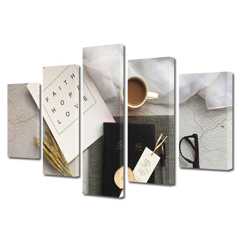 Set Tablouri Multicanvas 5 piese Colectia Ziua Indragostitilor, Dragobete, Valentine's Day, Aranjament pentru Ziua Indragostitilor, Decoratiuni Moderne pentru Casa, 120 x 225 cm