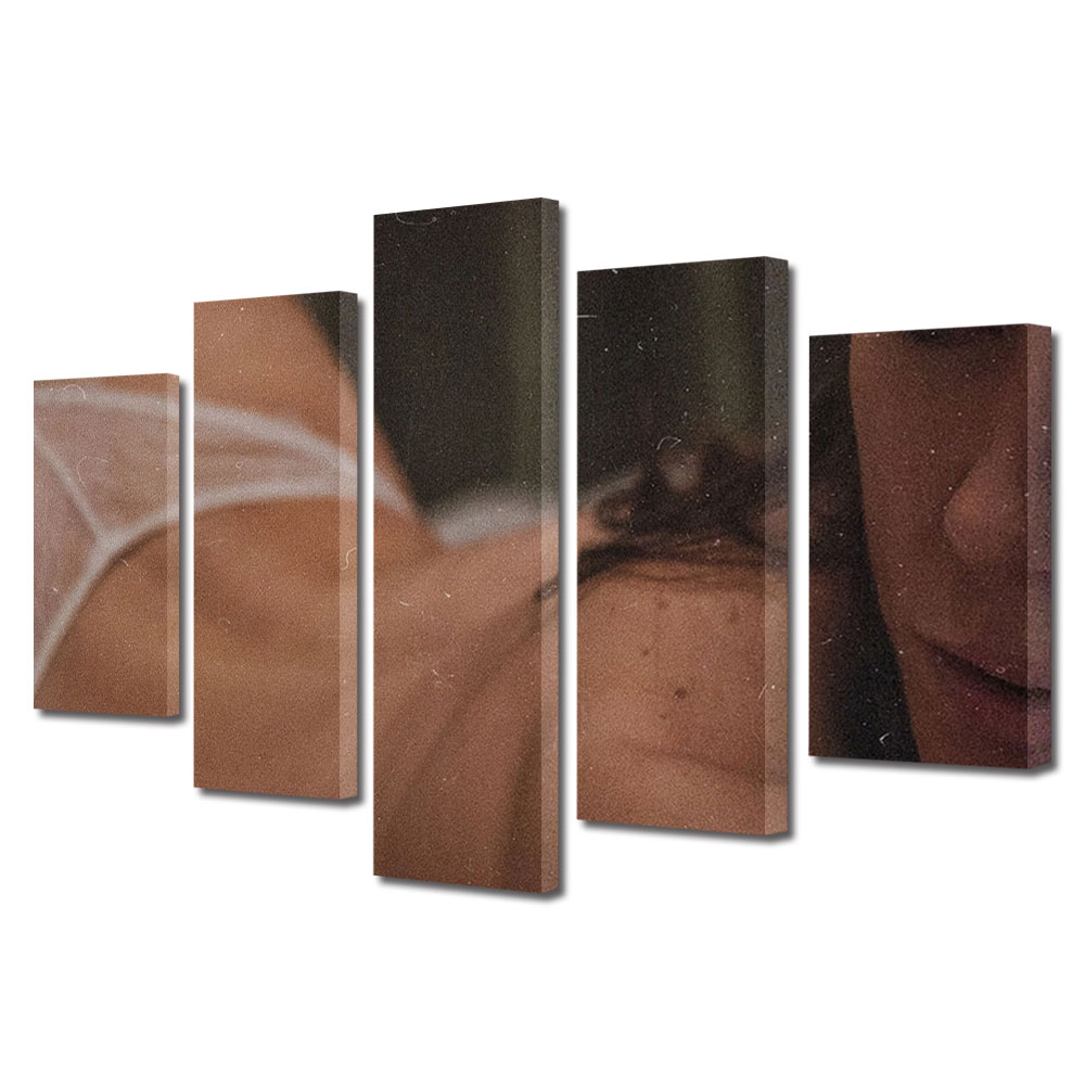 Set Tablouri Multicanvas 5 piese Colectia Ziua Indragostitilor, Dragobete, Valentine's Day, Detaliu corp femeie, Decoratiuni Moderne pentru Casa, 120 x 225 cm