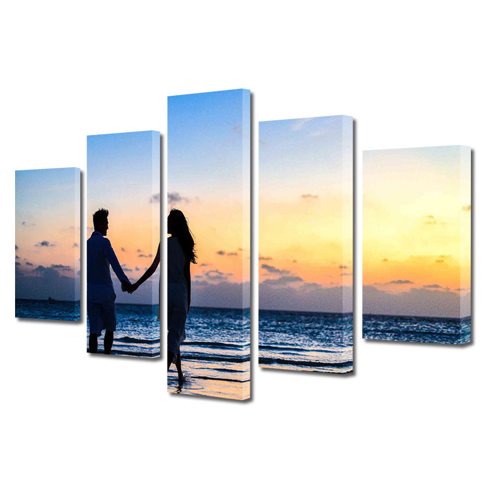 Set Tablouri Multicanvas 5 piese Colectia Ziua Indragostitilor, Dragobete, Valentine's Day, Plimbare pe plaja, Decoratiuni Moderne pentru Casa, 120 x 225 cm