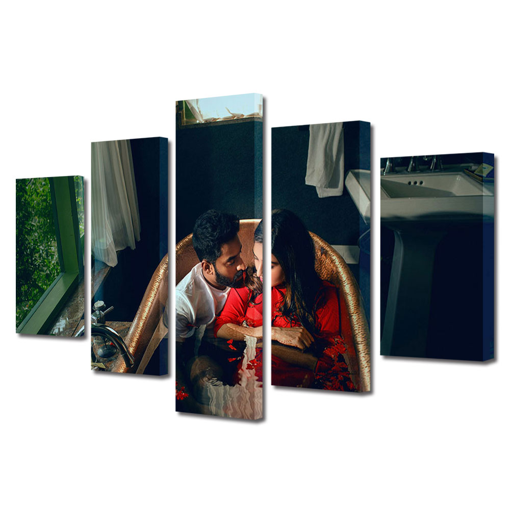 Set Tablouri Multicanvas 5 piese Colectia Ziua Indragostitilor, Dragobete, Valentine's Day, Cuplu in cada, Decoratiuni Moderne pentru Casa, 120 x 225 cm