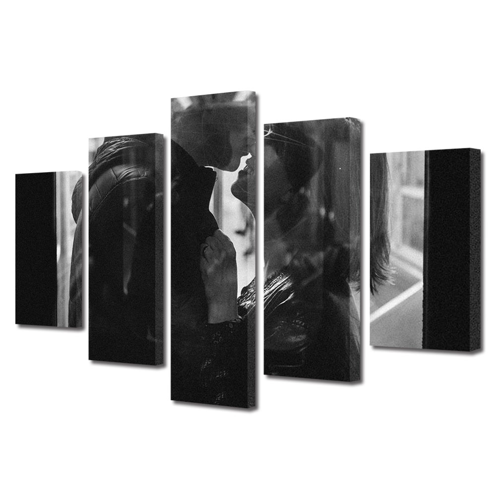 Set Tablouri Multicanvas 5 piese Colectia Ziua Indragostitilor, Dragobete, Valentine's Day, Atingere Alb-Negru, Decoratiuni Moderne pentru Casa, 120 x 225 cm
