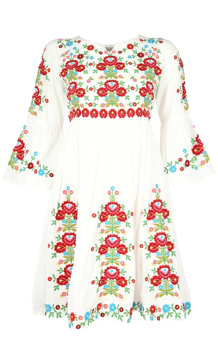 Традиционна дамска рокля, Бял