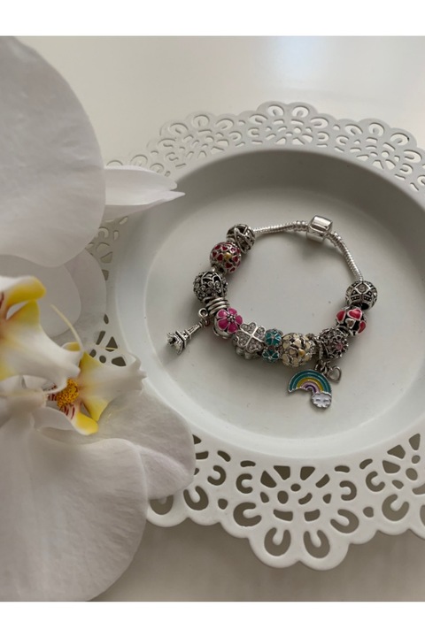 Bratara Hazel metalica de culoare roz cu 12 charmuri, 19 cm, ideala martisor, aniversare, zi de nastere