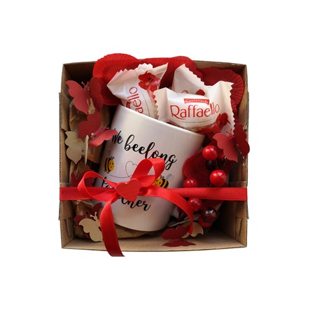 Set Cadou Pentru Iubit Iubita Ambient Box Cu O Cana Si Mesaj We Beelong Together Emag Ro