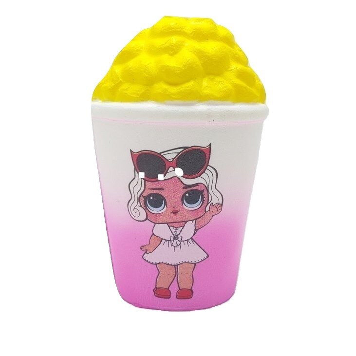 Jucarie Squishy, pahar cu popcorn, cu model fetita cu ochelari de soara