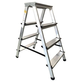 Scara dubla din aluminiu Strend Pro DD4, 2x4 trepte, max 125 kg Scara dubla din aluminiu Strend Pro DD4, 2x4 trepte, max 125 kg