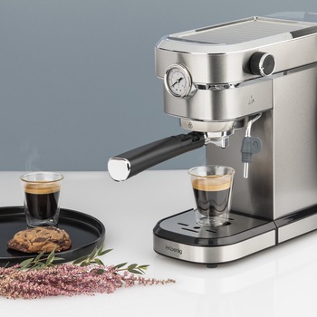 Espressor H.Koenig, EXP820, incalzire Thermoblock, duza cu aburi pentru cappuccino, 15 bar presiune , 1.1 L, 1350W, duza rotativa, argintiu Espressor H.Koenig, EXP820, incalzire Thermoblock, duza cu aburi pentru cappuccino, 15 bar presiune , 1.1 L, 1350W, duza rotativa, argintiu