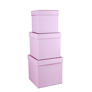 Set 3 cutii patrate, lila cu buline, 16x16 cm Set 3 cutii patrate, lila cu buline, 16x16 cm