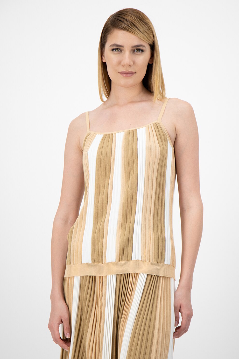 Stefanel, Top tricotat fin, cu pliuri, Maro deschis/Alb