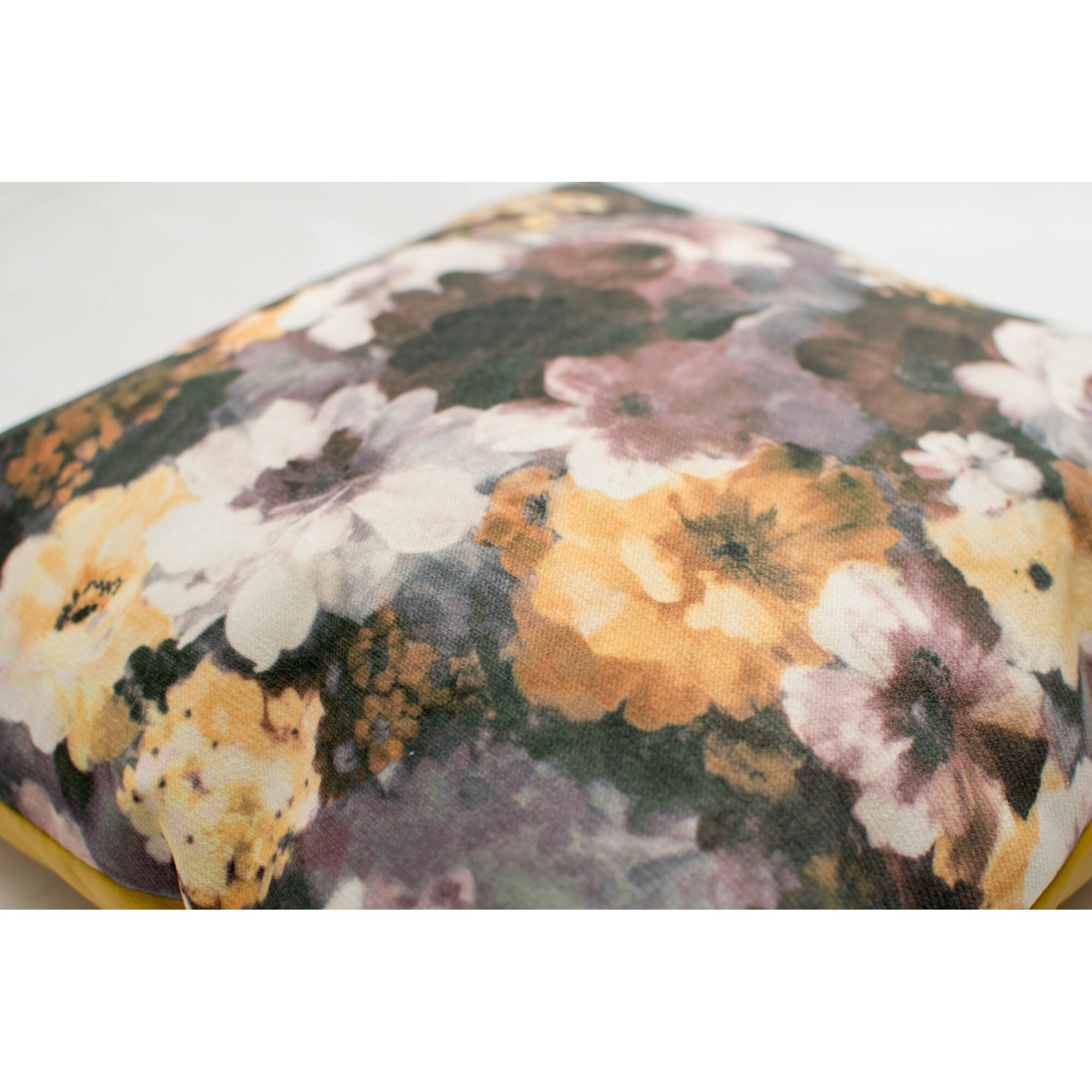 Perna decorativa Sani Home 45 x 45 cm, АА3 - eMAG.ro