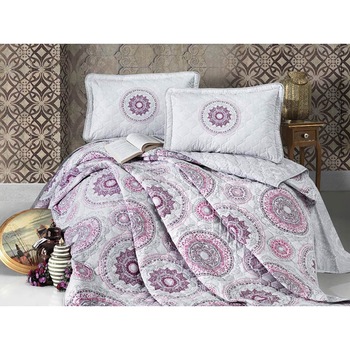 Cuvertura Matlasata, 3 Piese, Clasy, model Manila Lila, 240x260 cm , Bumbac 100% Cuvertura Matlasata, 3 Piese, Clasy, model Manila Lila, 240x260 cm , Bumbac 100%