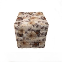 taburet denver bump stofa maro floral tip cub 40x40x40 cm imagen 9_0_
0