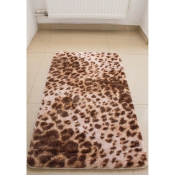Covor Shaggy tip blanita ,80x150cm, poliester 100%, gramaj 1680g, antislip PVC cu puncte, model rectangular buline maro Covor Shaggy tip blanita ,80x150cm, poliester 100%, gramaj 1680g, antislip PVC cu puncte, model rectangular buline maro