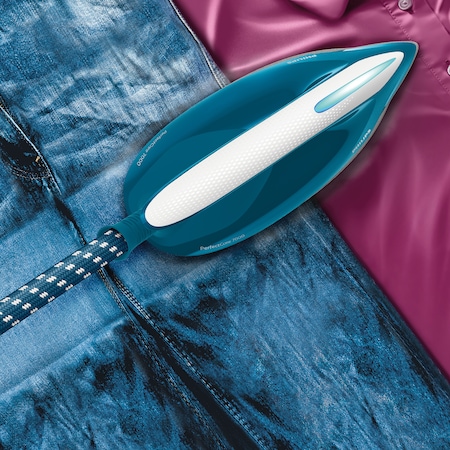 Statie de calcat cu abur, cu boiler, Philips PerfectCare seria 7000, talpă SteamGlide Advanced, presiune max. 7.5 bari, abur 120g/min, jet de abur 480g, capacitate rezervor 1.8l, oprire automată de siguranță, sistem de detartrare inteligent Easy-de-calc