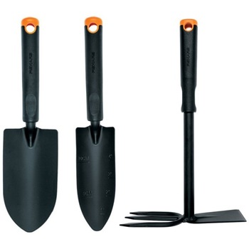 Set pentru plantat Fiskars Ergo 3 piese, plantator lat metalic, plantator ingust, sapaliga, maner ergonomic Set pentru plantat Fiskars Ergo 3 piese, plantator lat metalic, plantator ingust, sapaliga, maner ergonomic